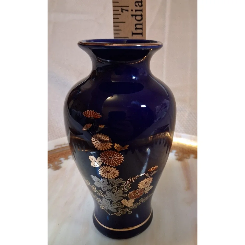 Vintage Cobalt Blue Porcelain Bud Vase Gold Floral Chrysanthemum 6.25 inch